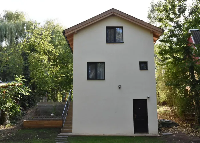 Miling Vendégház Feriehus Földes